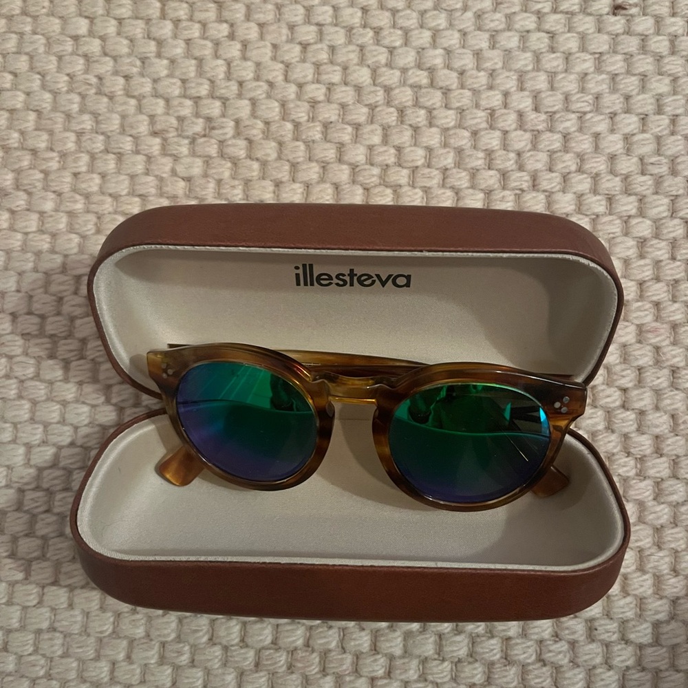Illesteva sunglasses